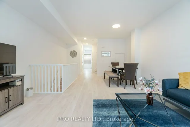Additional image 12 of 1095 Cooke Blvd Unit 31