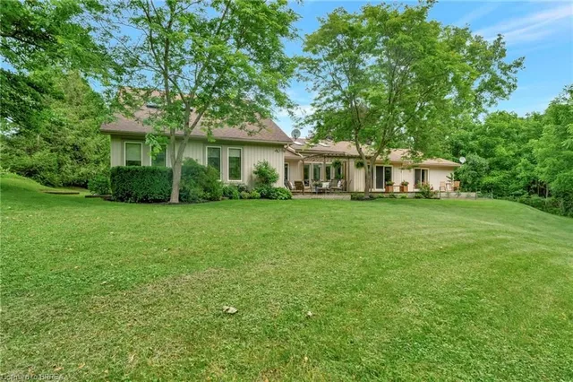 Additional image 31 of 3976 Powerline Rd