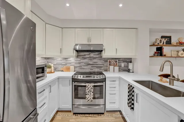 Additional image 18 of 34 Mayland Tr