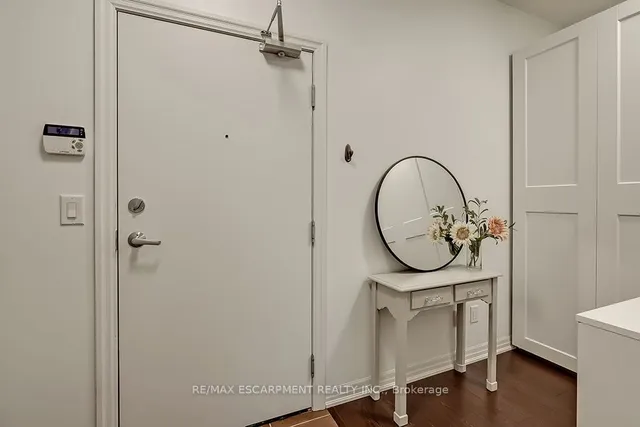 Additional image 4 of 1940 Ironstone Dr Unit 216