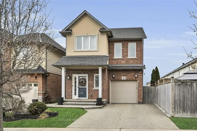 35 WILLOWBANKS Terr