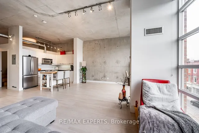 Additional image 11 of 955 Queen St Unit 411