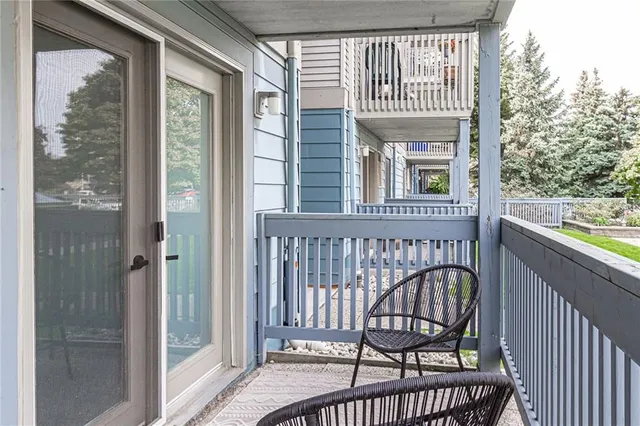 Additional image 27 of 2010 CLEAVER Ave Unit 103