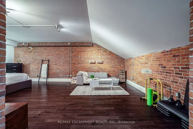 Additional image 22 of 200 STINSON St Unit 104