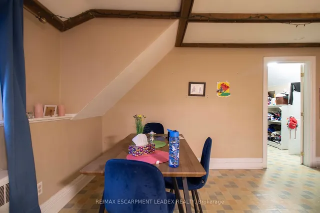 Additional image 27 of 417 King St