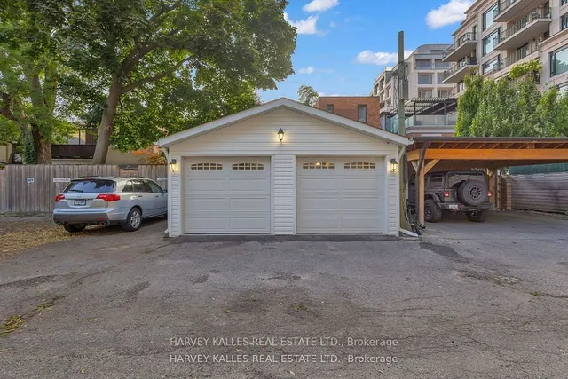 Additional image 39 of 125 Hazelton Ave