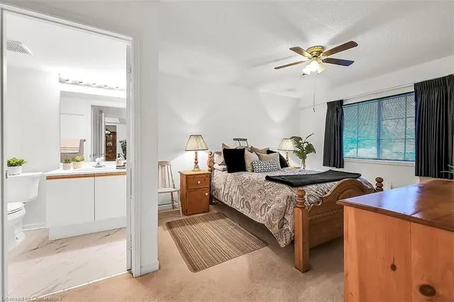 Additional image 15 of 376 Silverbirch Blvd