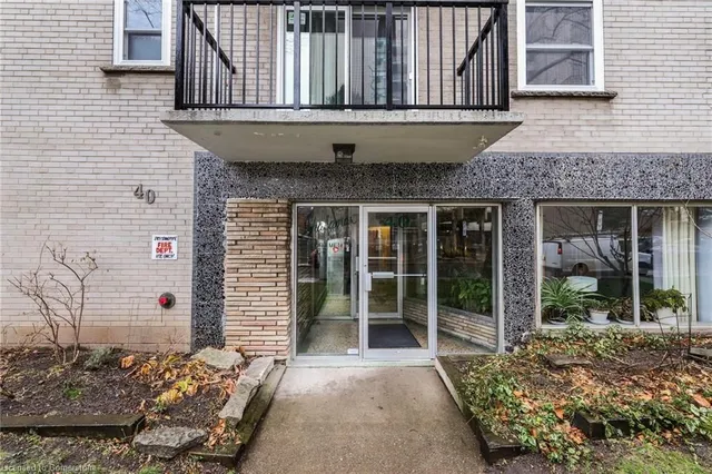 Additional image 6 of 40 Robinson St Unit 407