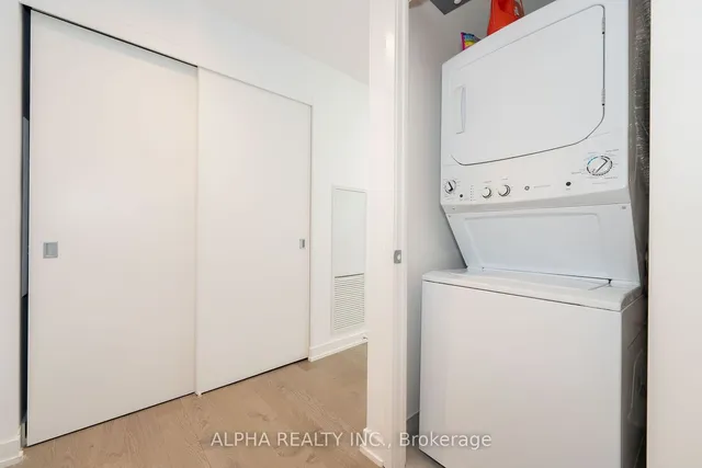 Additional image 25 of 20 Lombard St Unit 3907