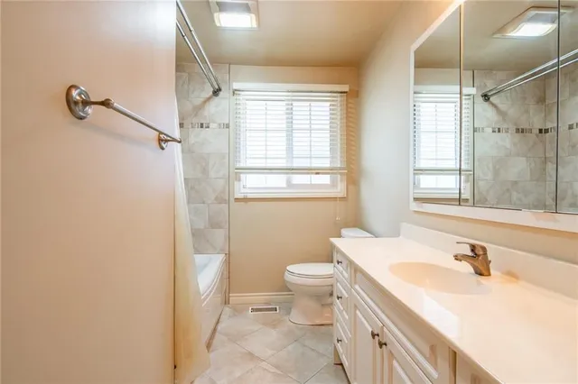 Additional image 27 of 555 LETITIA Crt