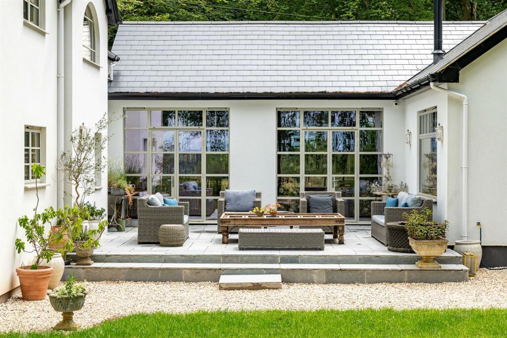 Additional image 29 of Burnham Green Road, Tewin