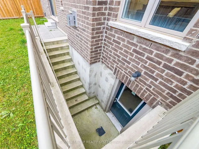 Additional image 37 of 1527 Mendelson Hts