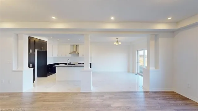 Additional image 6 of 176 Cittadella Blvd