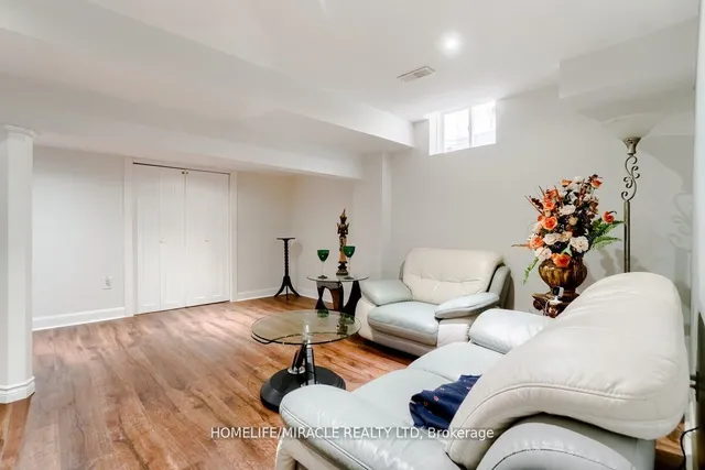 Additional image 30 of 498 Wettlaufer Terr