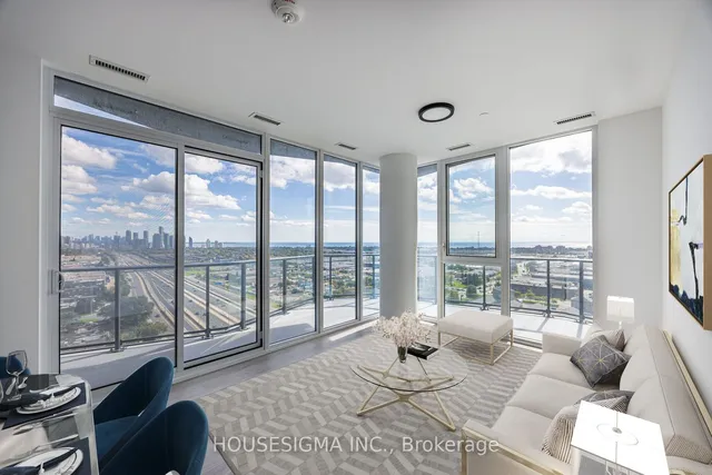 Additional image 31 of 36 Zorra St Unit 1808