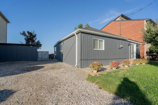 Additional image 14 of 24 Trillium Ave