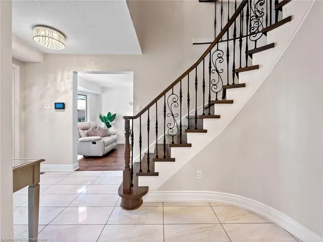 Additional image 18 of 3 Borodino Crt