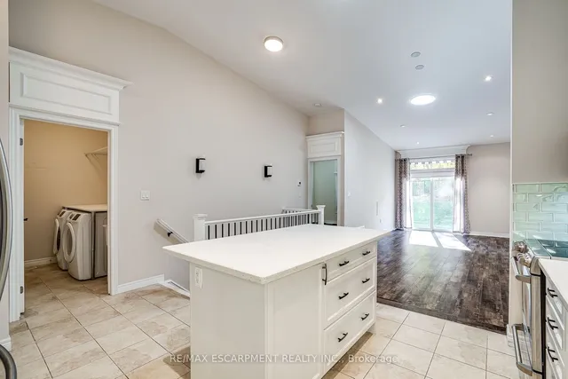 Additional image 24 of 19 Tallforest Tr