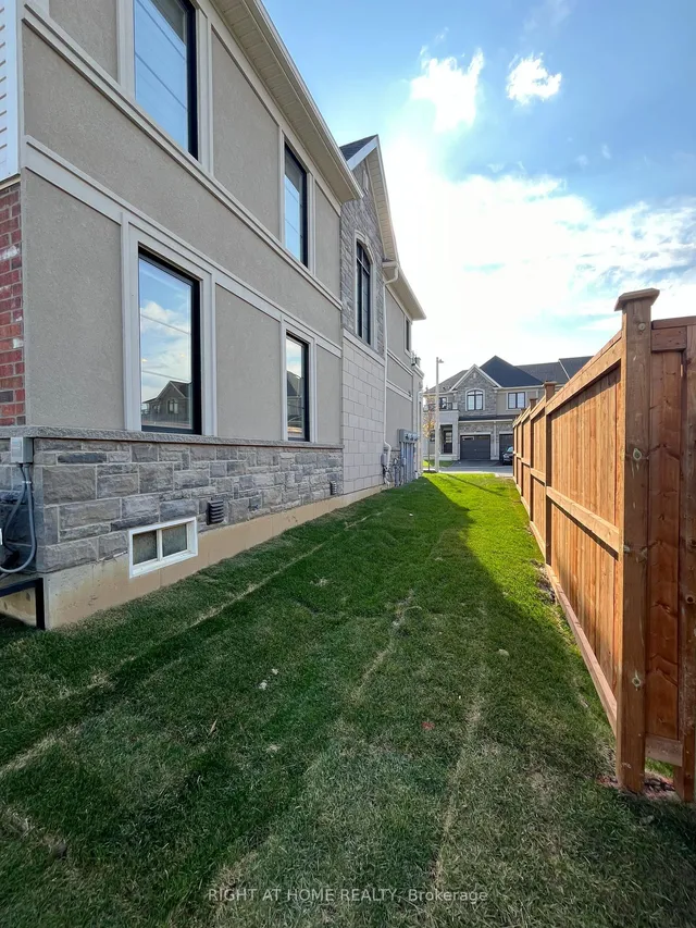 Additional image 26 of 30 MIA Dr Unit 1