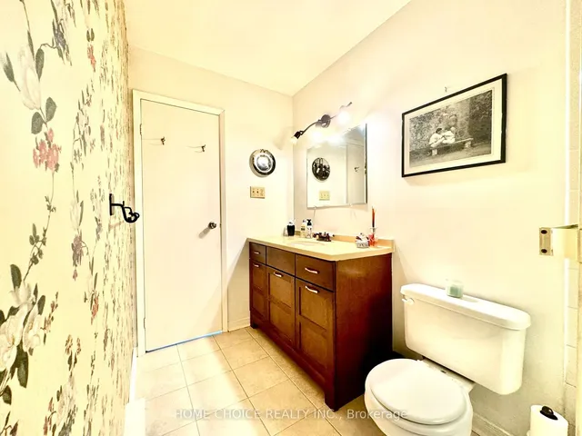 Additional image 18 of 564 Sheraton Rd Unit 14