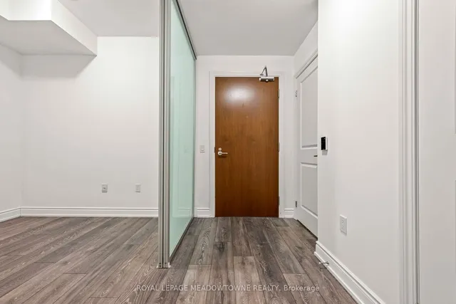 Additional image 19 of 1050 Main St Unit 809