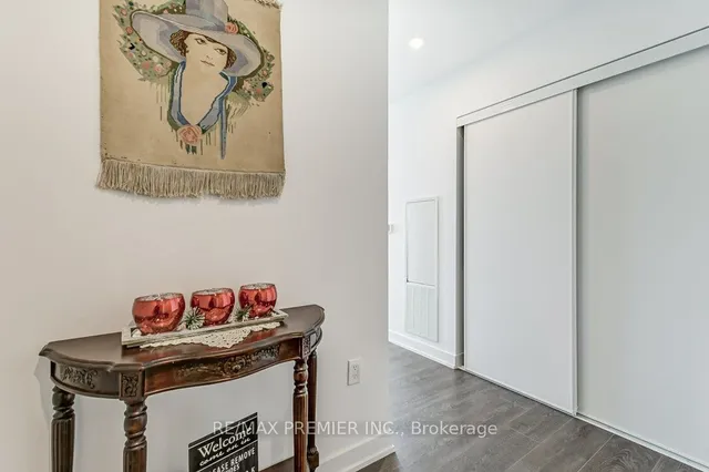 Additional image 11 of 370 Martha St Unit 2004