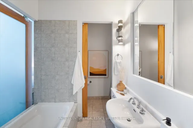 Additional image 18 of 155 Dalhousie St Unit 921