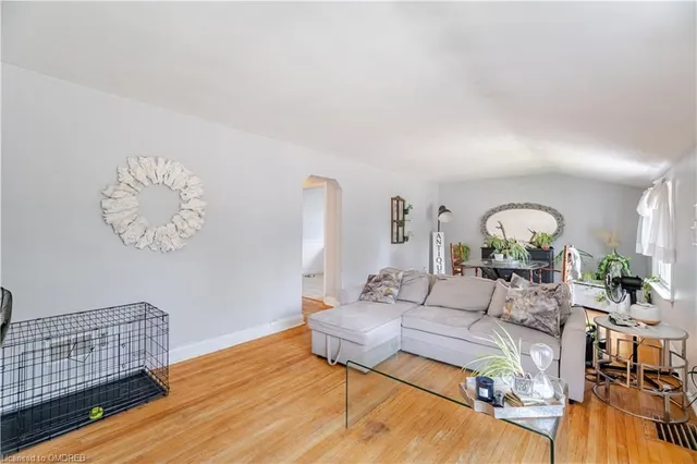 Additional image 19 of 2149 Caroline St