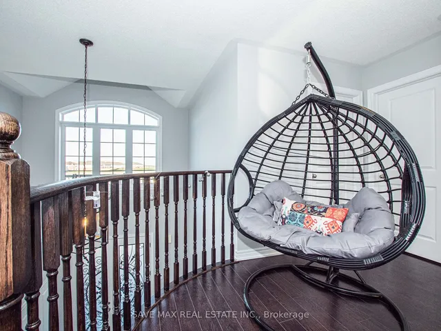 Additional image 18 of 23 Chaumont Dr