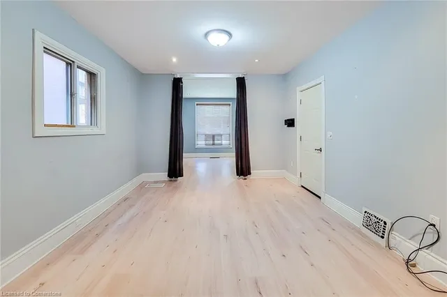 Additional image 9 of 114 Tisdale St