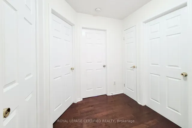 Additional image 24 of 482 Berkindale Dr