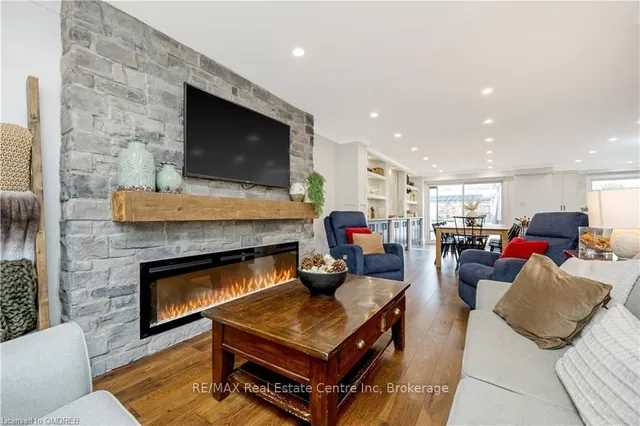 Additional image 7 of 884 HEMLOCK Dr