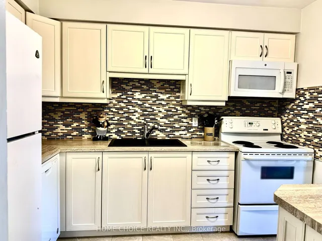 Additional image 10 of 564 Sheraton Rd Unit 14