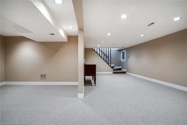 Additional image 39 of 25 Terrace Dr