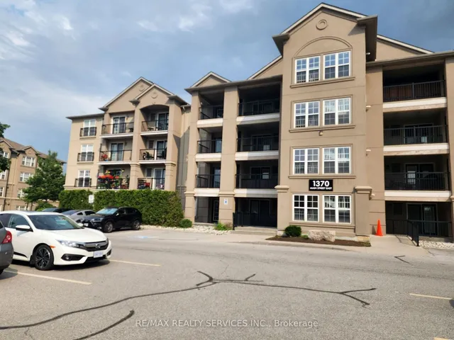 Additional image 2 of 1370 Main St Unit 203