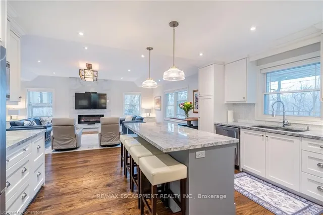 Additional image 9 of 4306 Lakeshore Rd