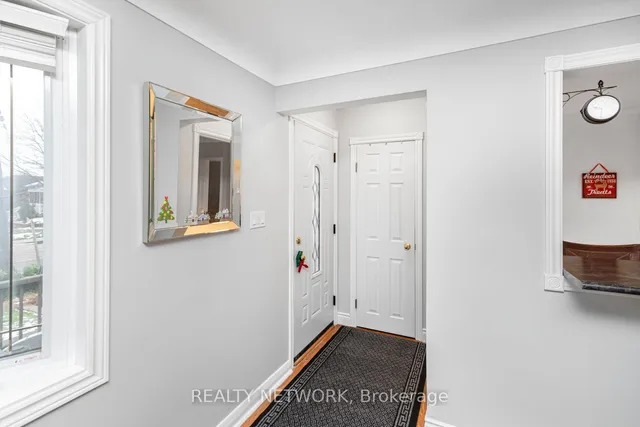 Additional image 3 of 16 Fernwood Cres