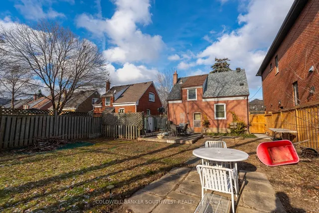 Additional image 9 of 85 Charleswood Dr