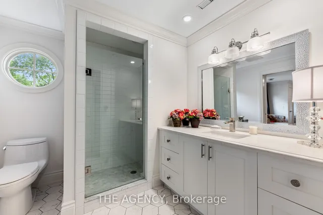 Additional image 25 of 347 East Hart Cres