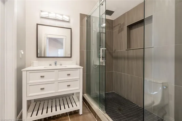 Additional image 37 of 5565 Guelph Line