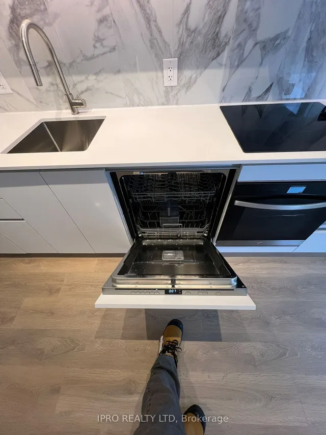 Additional image 25 of 1100 Sheppard Ave Unit 509