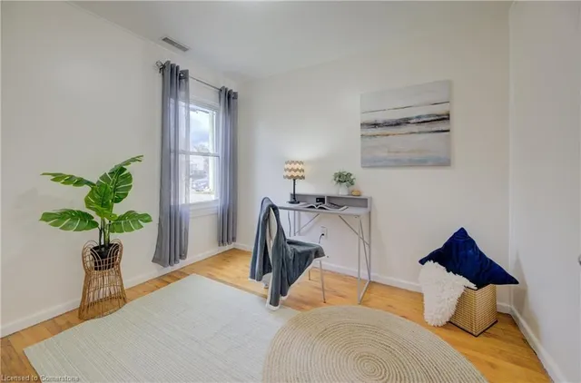 Additional image 9 of 73 East 33rd St