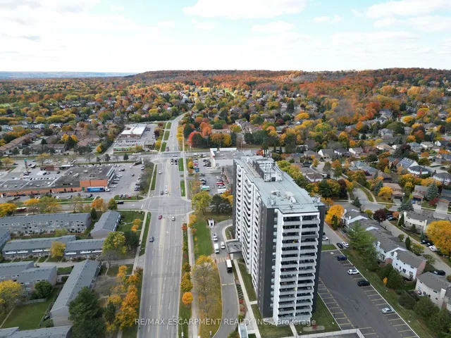 Additional image 17 of 2055 Upper Middle Rd Unit 1008