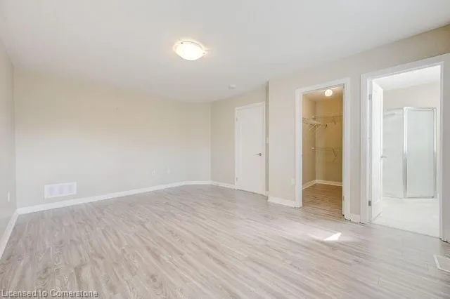 Additional image 20 of 114 Laguna Village Cres