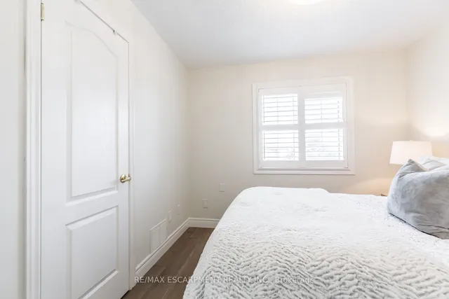 Additional image 23 of 109 Peachwood Cres