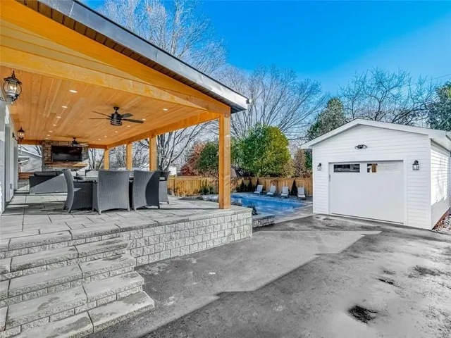 Additional image 40 of 5502 EATON Ave