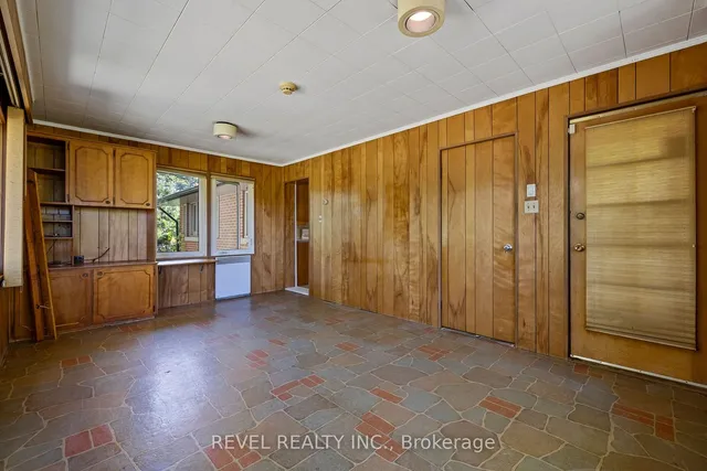 Additional image 24 of 40 Bertram Dr