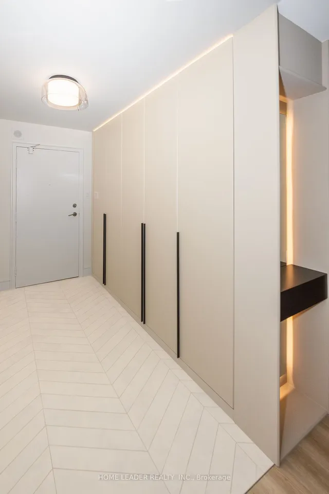 Additional image 13 of 5280 Lakeshore Rd Unit 902