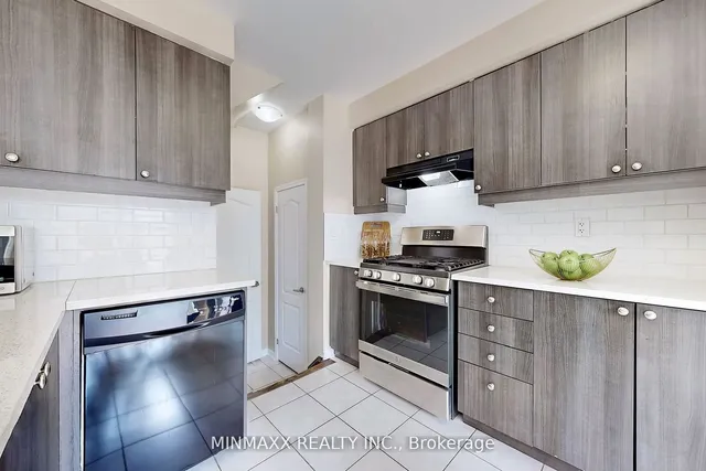 Additional image 9 of 1052 Haxton Hts