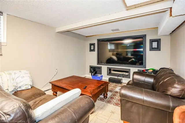 Additional image 21 of 171 Britannia Ave